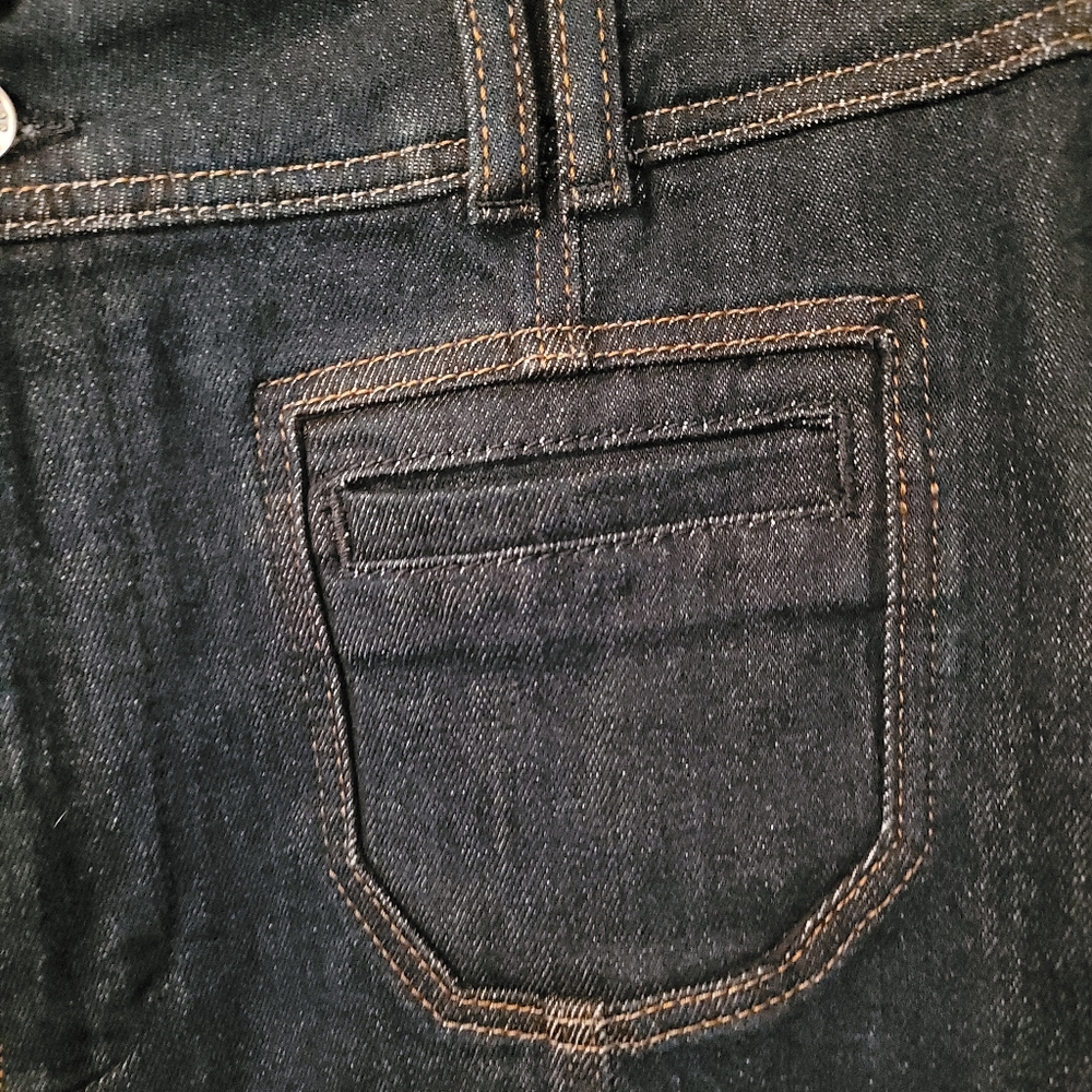 NWT PAIGE Leenah slim wide leg high waist jeans - 31.         A2 - Picture 2 of 12